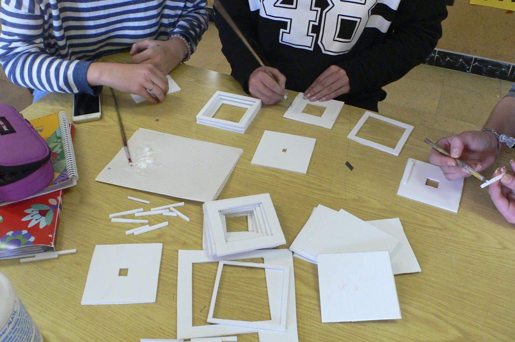 AE05 FEDAC PareColl 15br