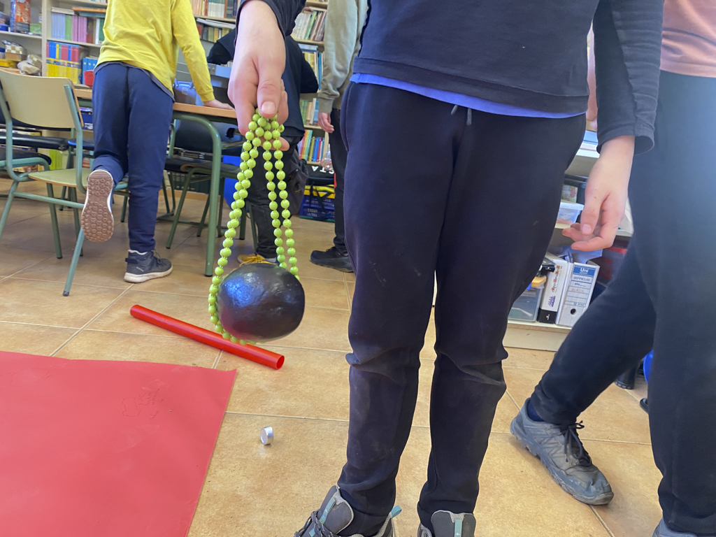 AE14 LesRoques br 14