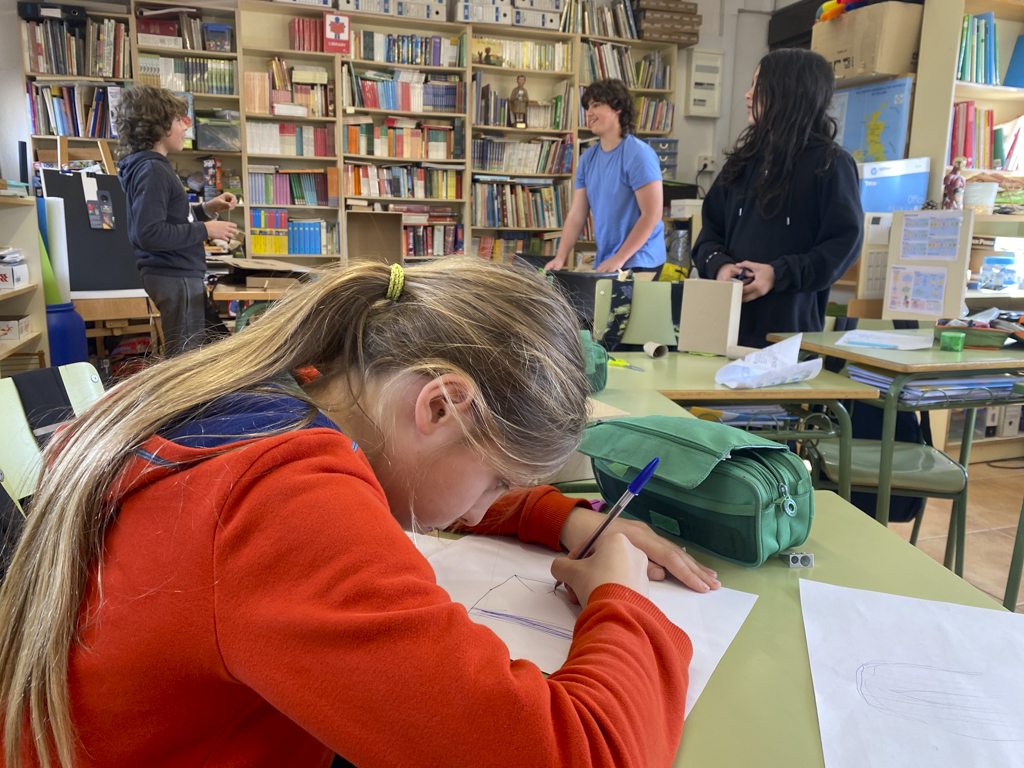 AE14 LesRoques br 23