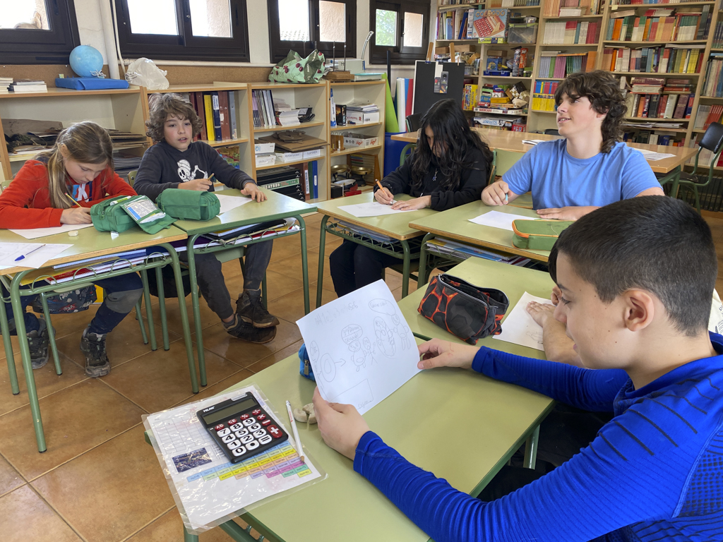 AE14 LesRoques br 24