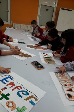 AE07 EscolaCarmeVedrunaManlleu CM 22 br