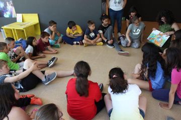 AE05 visita-escola-miquel-marti-pol 2-maig 05 br